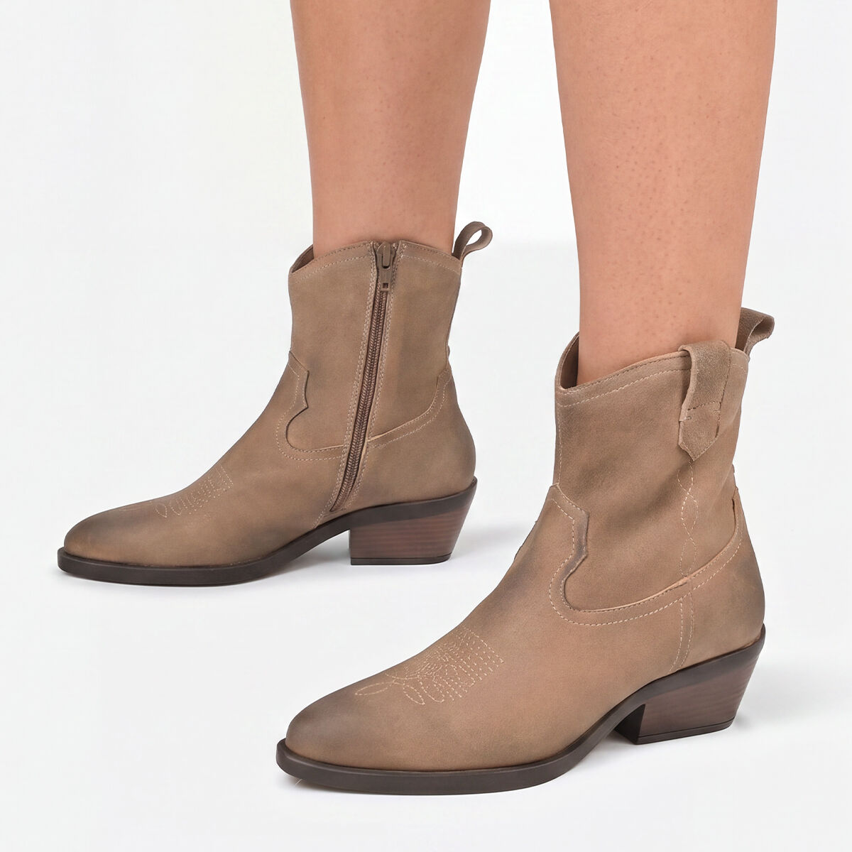 UBIS Beige