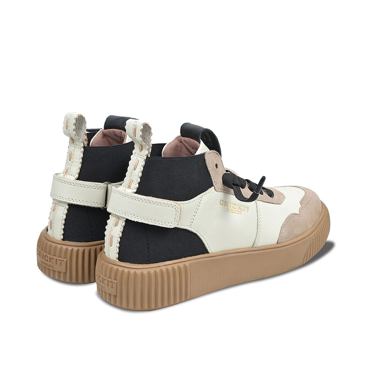 UMA Off White
