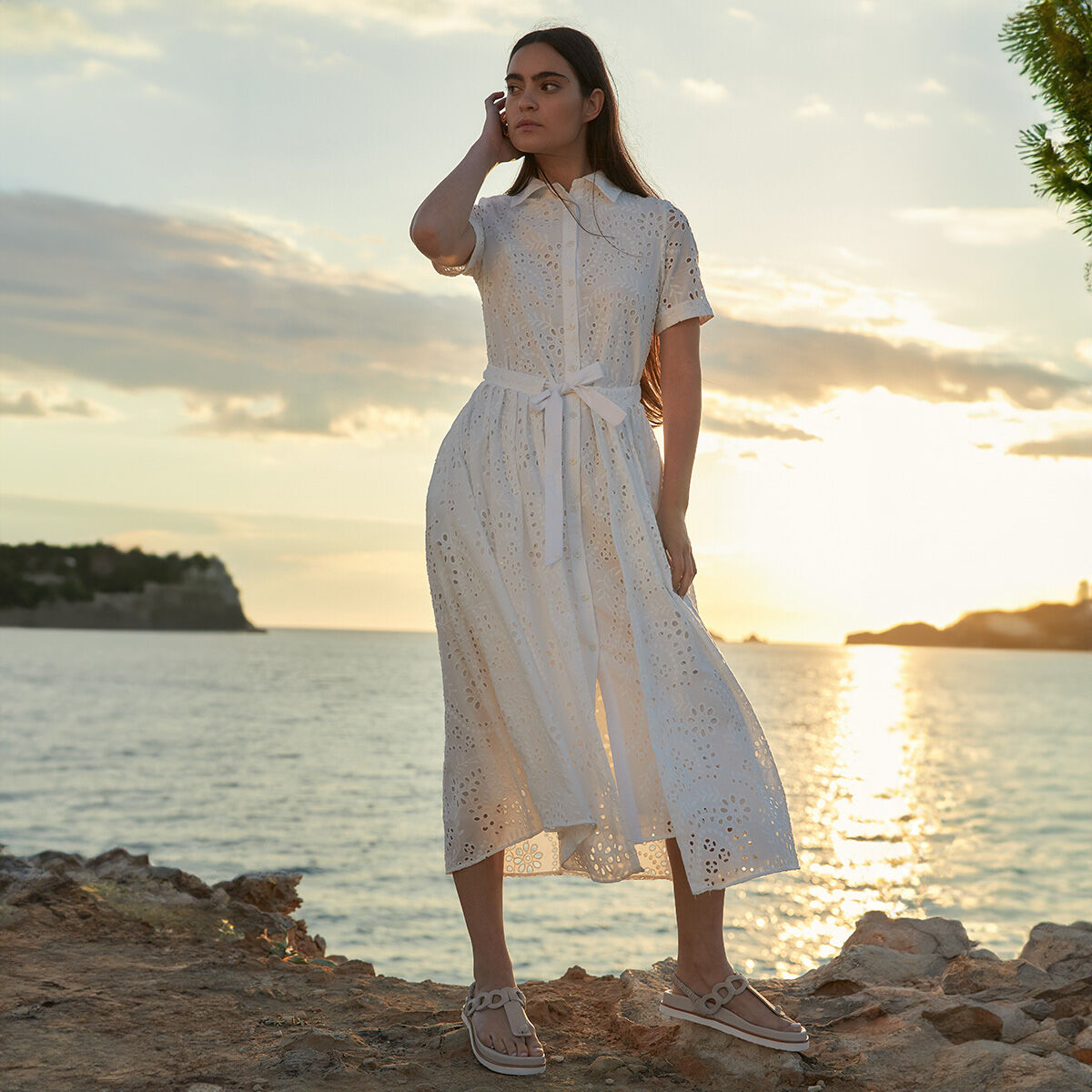ODINE Offwhite