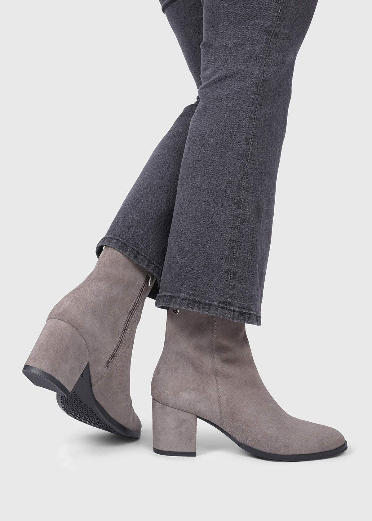 BINNY Suede Grau