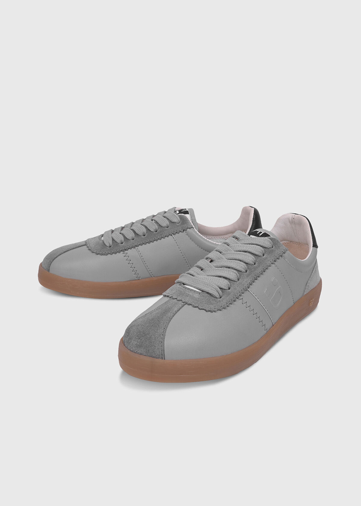 ARIELLE Suede Grau