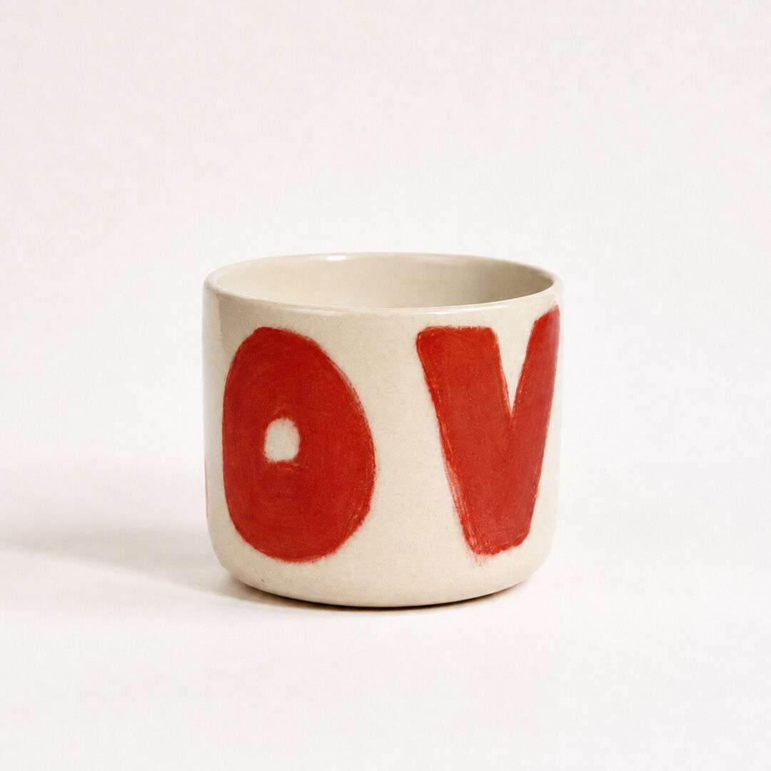 Love Mug Creme Red