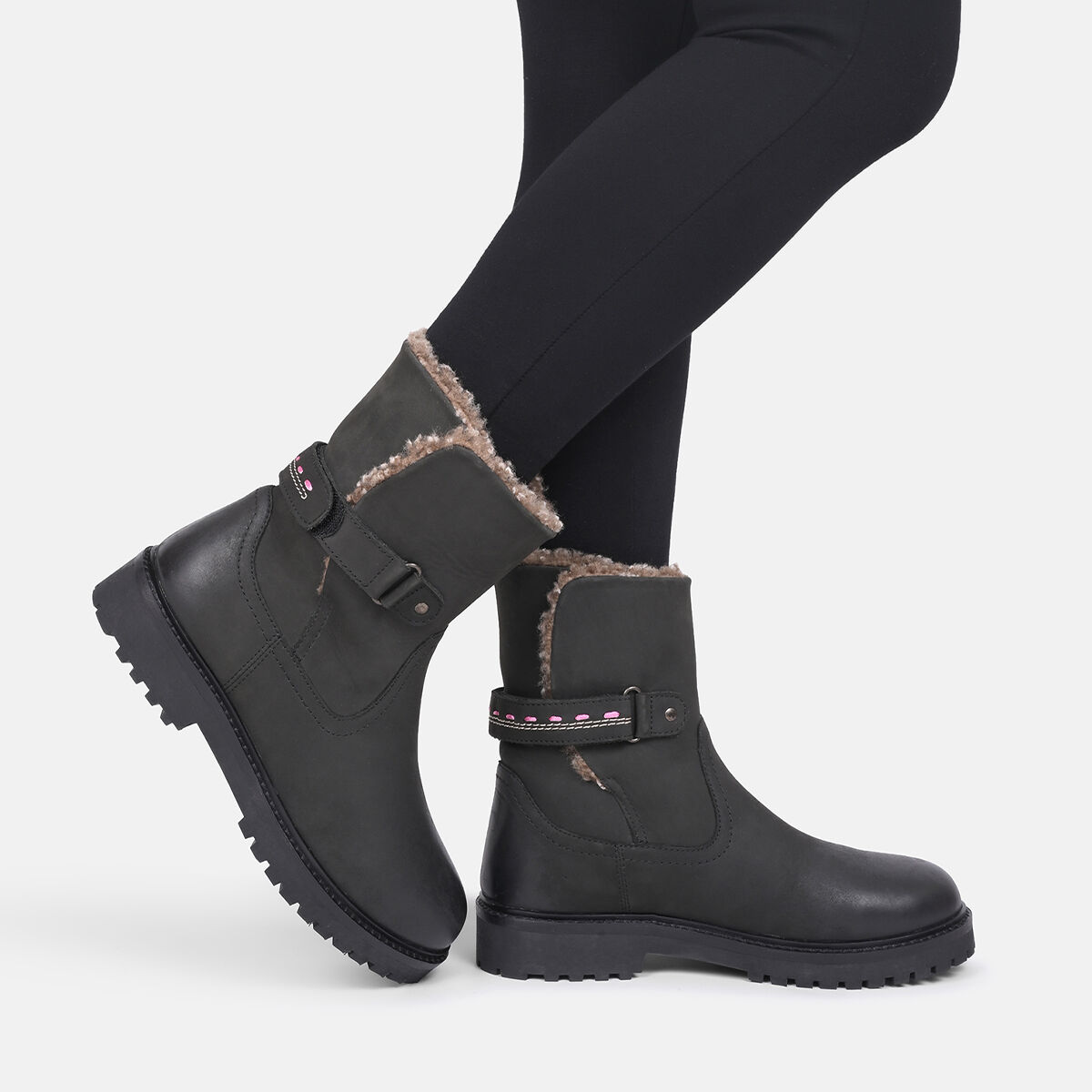 SALE Schwarz