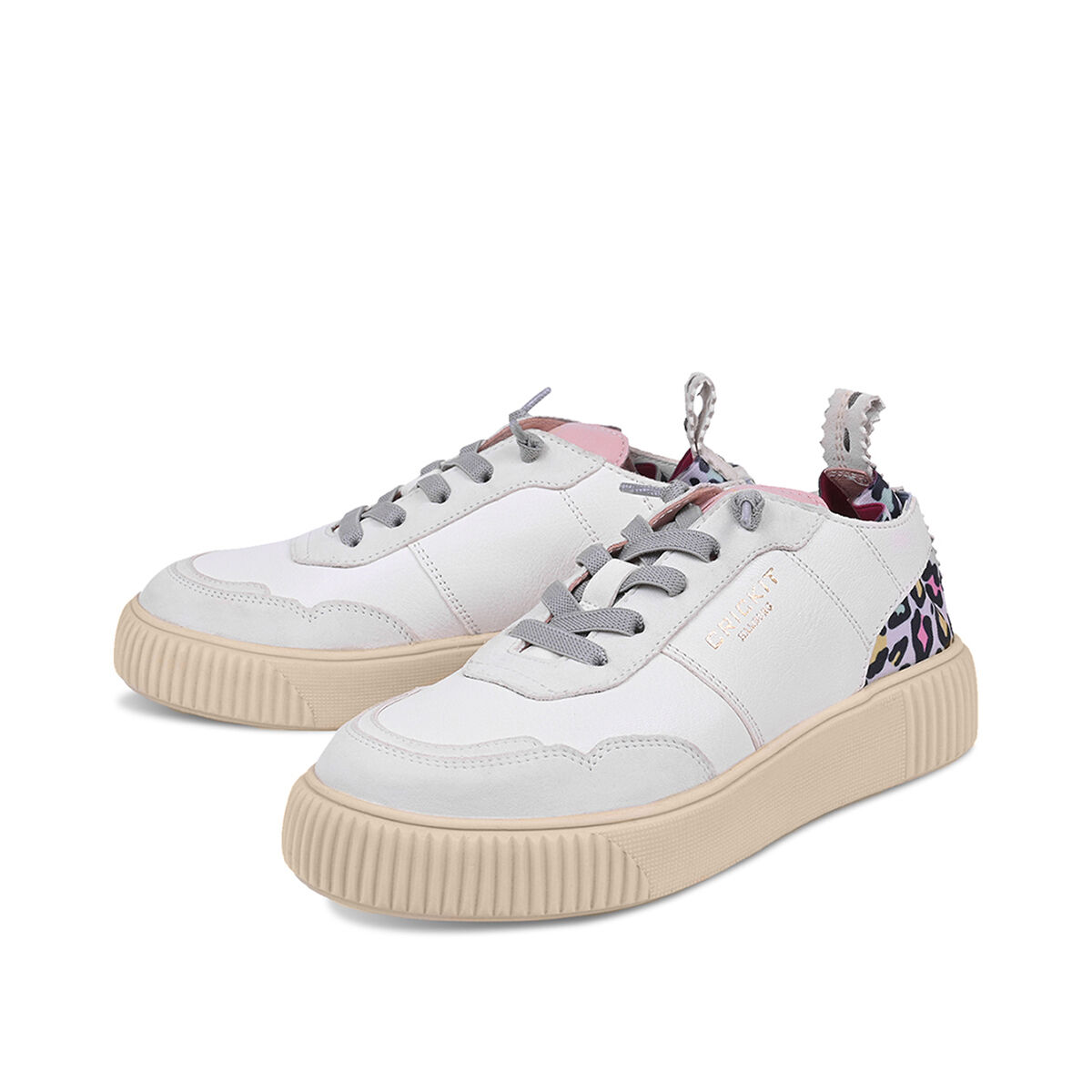 OAKLI Offwhite Leo, 43 - Crickit - Sneaker aus Leder - Nude - Bequeme Slip On Sneaker - Hochwertige Schuhe von CRICKIT - Leichte Turnschuhe