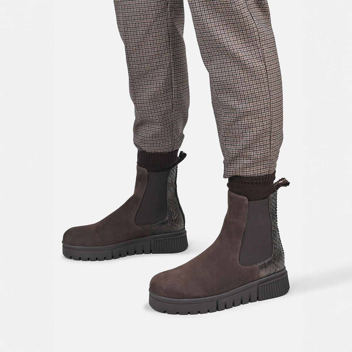 NAELLE Schoko Metallic